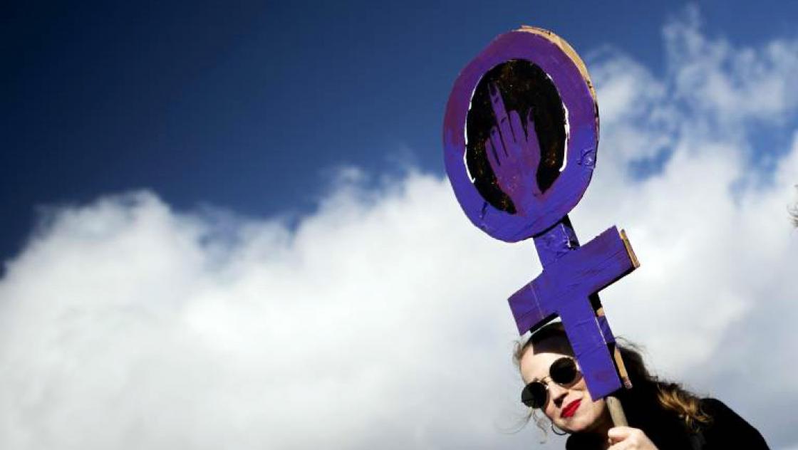 imago images / IPON Demonstrantin auf dem Internationalen Frauentag am 8. März 2019 in Berlin