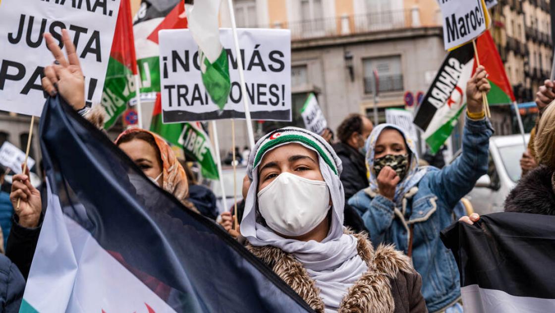 IMAGO / ZUMA Wire Saharauische Menschen demonstrieren am 10. Dezember 2020 in Madrid, Spanien