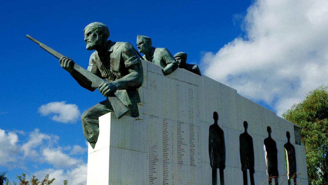Mahnmal für die Opfer des Wehrmachts-Massakers in Karakolithos