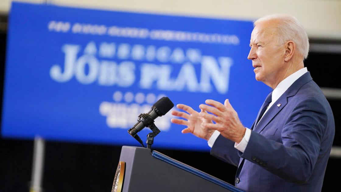 US-Präsident Joe Biden hält eine Ansprache zum »American Jobs Plan« in Pittsburgh (Pennsylvania), 31. März 2021 (IMAGO / ZUMA Wire)