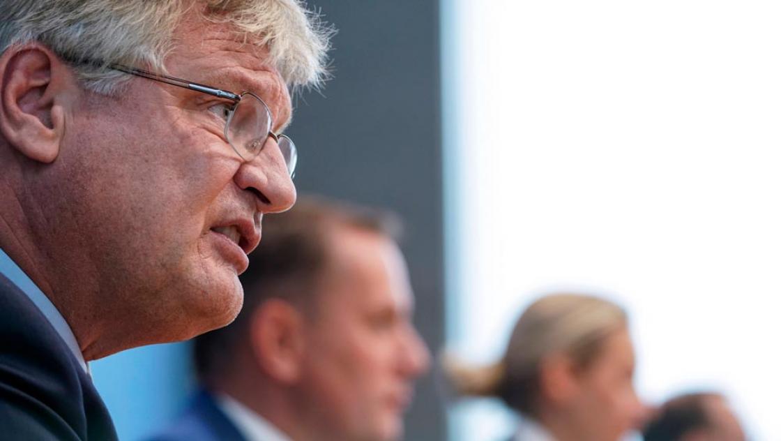 Joerg Meuthen, Alice Weidel und Tino Chrupalla bei einer Bundespressekonferenz, 27.9.2021 (IMAGO / Political-Moments)