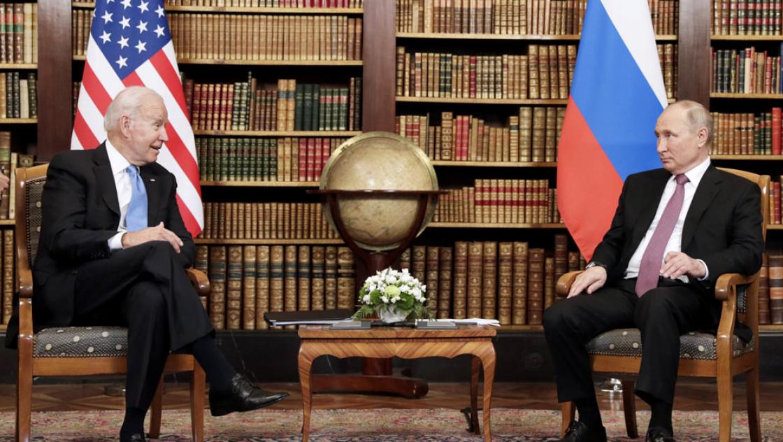 US-Präsident Joe Biden und Russlands Präsident Wladimir Putin in der Villa La Grange / Schweiz, 16.6.2021 (IMAGO / ITAR-TASS)