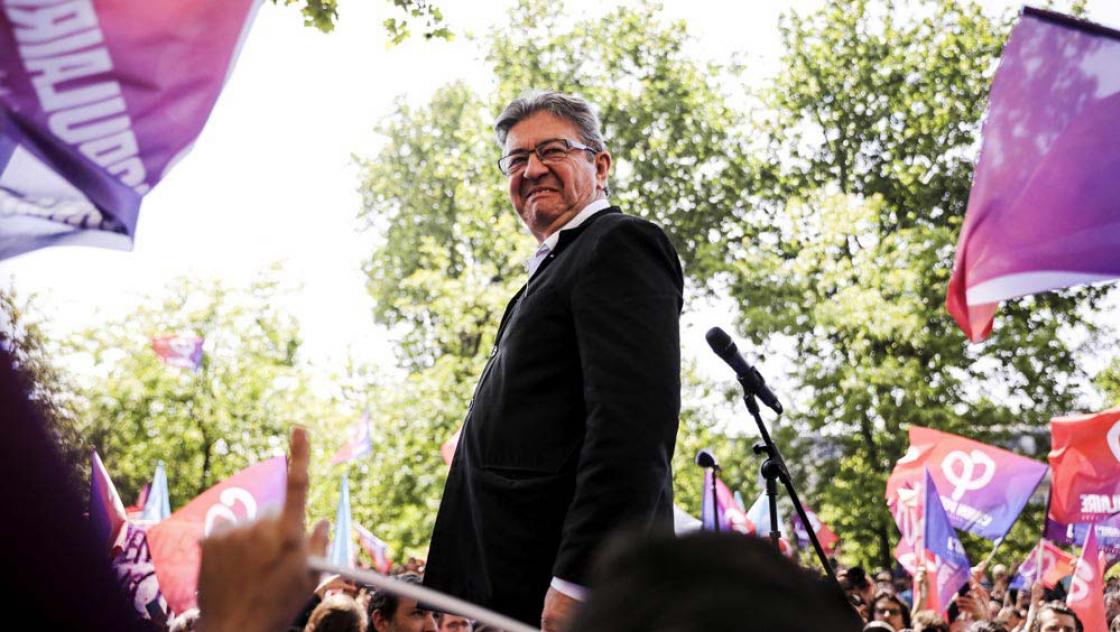 Jean-Luc Mélenchon bei einer 1. Mai-Demonstration in Paris (IMAGO / PanoramiC) Jean-Luc Mélenchon bei einer 1. Mai-Demonstration in Paris (IMAGO / PanoramiC)