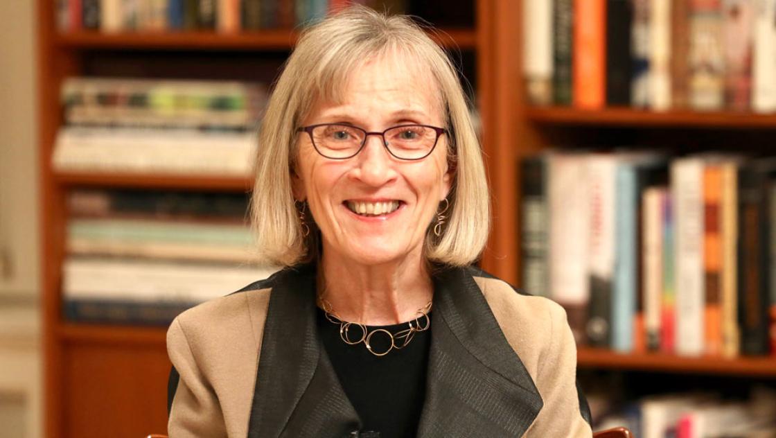 Claudia Goldin hat den Wirtschaftsnobelpreis 2023 erhalten. Die Harvard-Professorin beschäftigt sich mit geschlechtsspezifischen Unterschieden auf dem Arbeitsmarkt, 25.3.2019 (Editing1088, CC BY-SA 4.0, via Wikimedia Commons) Claudia Goldin hat den Wirtschaftsnobelpreis 2023 erhalten. Die Harvard-Professorin beschäftigt sich mit geschlechtsspezifischen Unterschieden auf dem Arbeitsmarkt, 25.3.2019 (Editing1088, CC BY-SA 4.0, via Wikimedia Commons)
