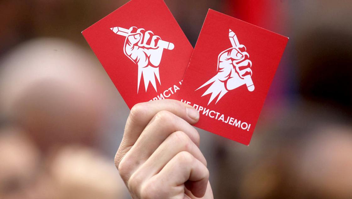 Protest der Opposition gegen Unregelmäßigkeiten bei den jüngsten Parlamentswahlen in Serbien, 30.12.2023 (IMAGO / Aleksandar Djorovic)