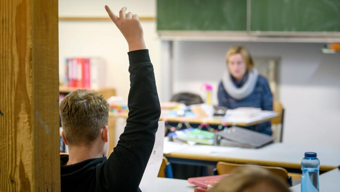 Im Unterricht an der Evangelischen Gesamtschule Gelsenkirchen-Bismarck, 31.1.2019 (IMAGO / Funke Foto Services / Olaf Ziegler)