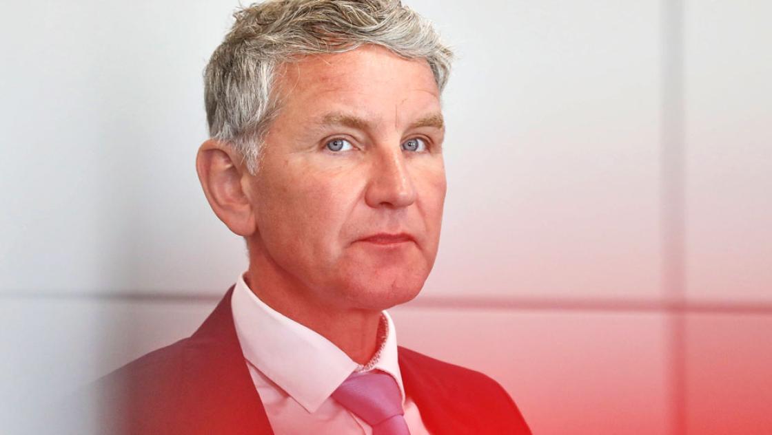 Björn Höcke in einer Verhandlungspause vor dem Landgericht Halle, 14.5.2024 (IMAGO / dts Nachrichtenagentur) Björn Höcke in einer Verhandlungspause vor dem Landgericht Halle, 14.5.2024 (IMAGO / dts Nachrichtenagentur)