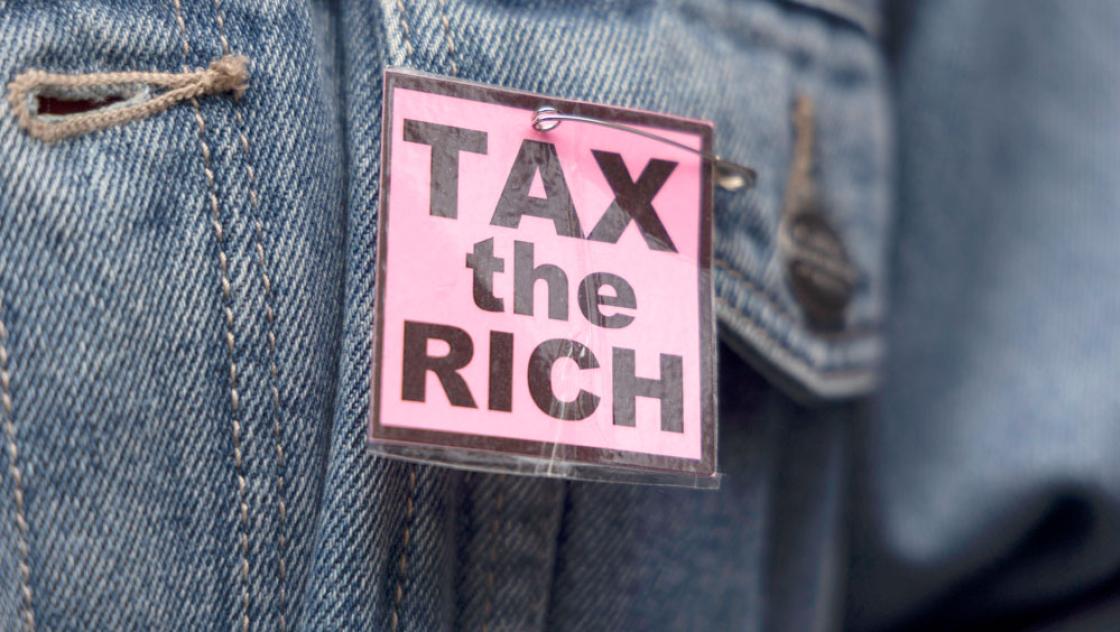 Tax the Rich (Gina M Randazzo / IMAGO / ZUMA Press Wire)
