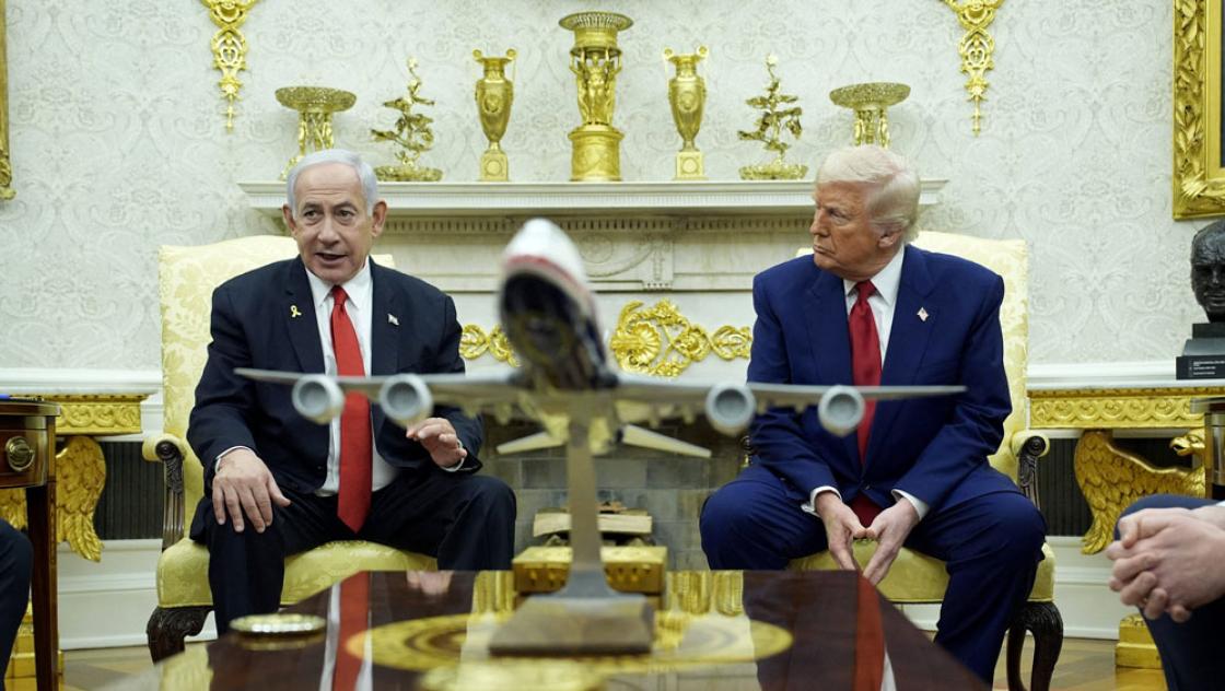 Benjamin Netanjahu und Donald Trump im Weißen Haus, 7.4.2025 (IMAGO / ABACAPRESS)
