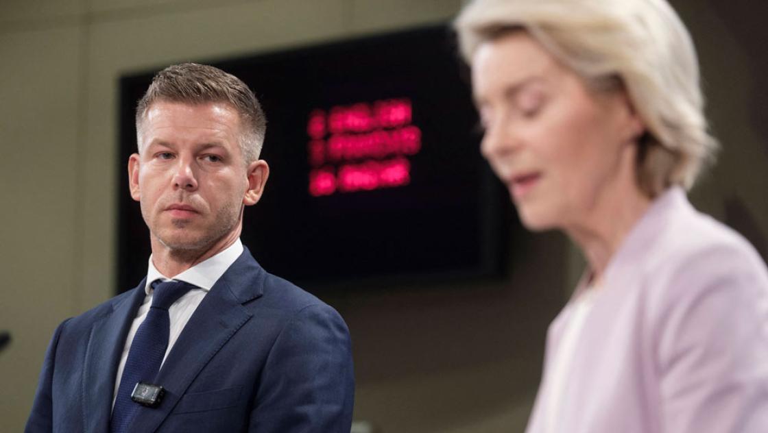 Peter Magyar, ungarischer Ministerpräsident, und Ursula von der Leyen, Präsidentin der Europäischen Kommission in Brüssel, 29.5.2026 (IMAGO / ABACAPRESS)
