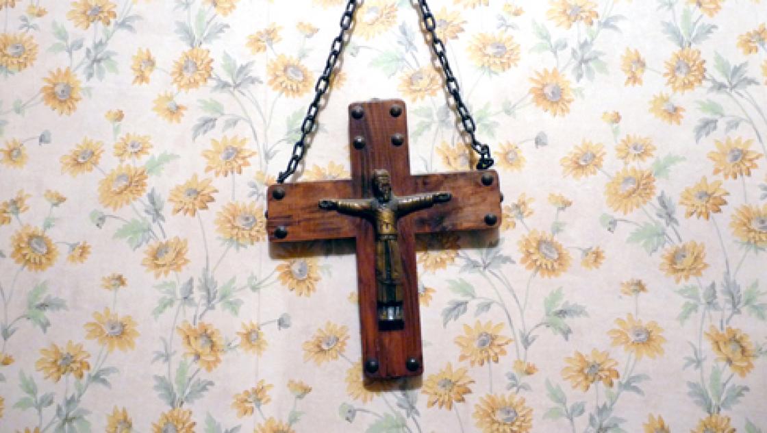 king nikochan: "Personal Jesus"|https://www.flickr.com/photos/jordimarsol/2886182052/__BREAK__(Attribution License)|https://creativecommons.org/licenses/by/2.0/