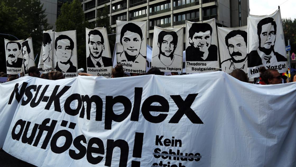 NSU-Opfer auf Fotos bei einer Demo zur NSU-Aufklärung