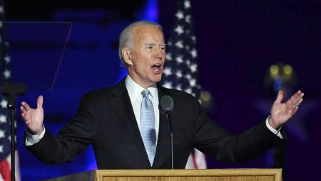 Der designierte Präsident Joe Biden hält seine Siegesrede nach dem Sieg über den republikanischen Präsidenten Donald Trump bei den Präsidentschaftswahlen 2020 in Wilmington, Delaware, am Samstag, dem 7. November 2020.