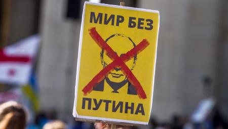 »Frieden ohne Putin« (IMAGO/ZUMA Wire)