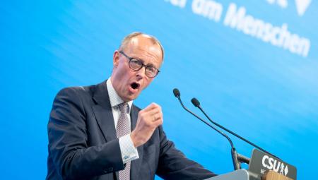 Friedrich Merz, Parteivorsitzender der CDU, auf dem Parteitag der CSU in Augsburg, 29.10.2022 (IMAGO / Chris Emil Janßen)