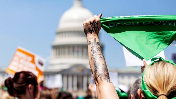 Eine Großdemonstration für reproduktive Rechte in Washington D.C., 30.6.2022 (IMAGO / NurPhoto)