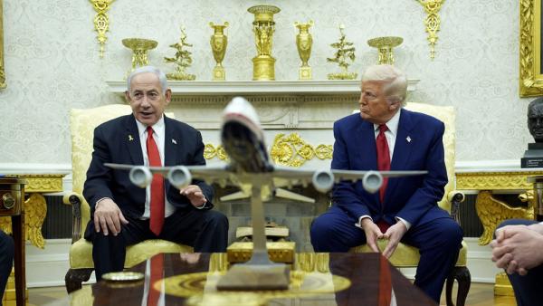 Benjamin Netanjahu und Donald Trump im Weißen Haus, 7.4.2025 (IMAGO / ABACAPRESS)