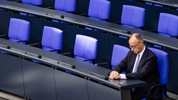 Friedrich Merz im Bundestag (IMAGO / Emmanuele Contini)